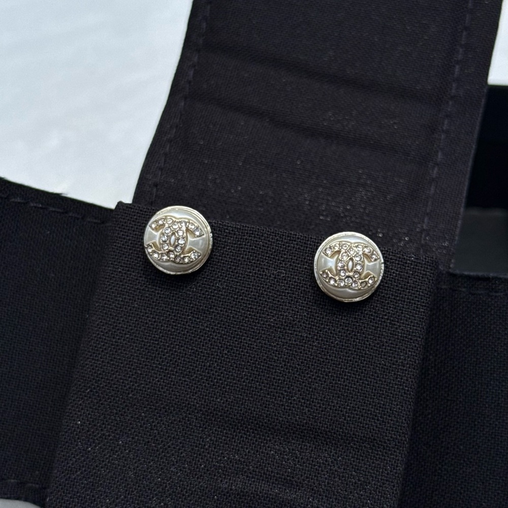 CHANEL Sparkling Silver Stud Earrings